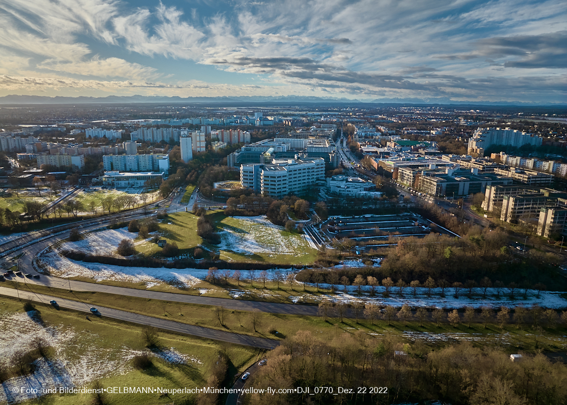 22.12.2022 - Plettzentrum - Rentenversicherung - Ständlerstraße in Neuperlach